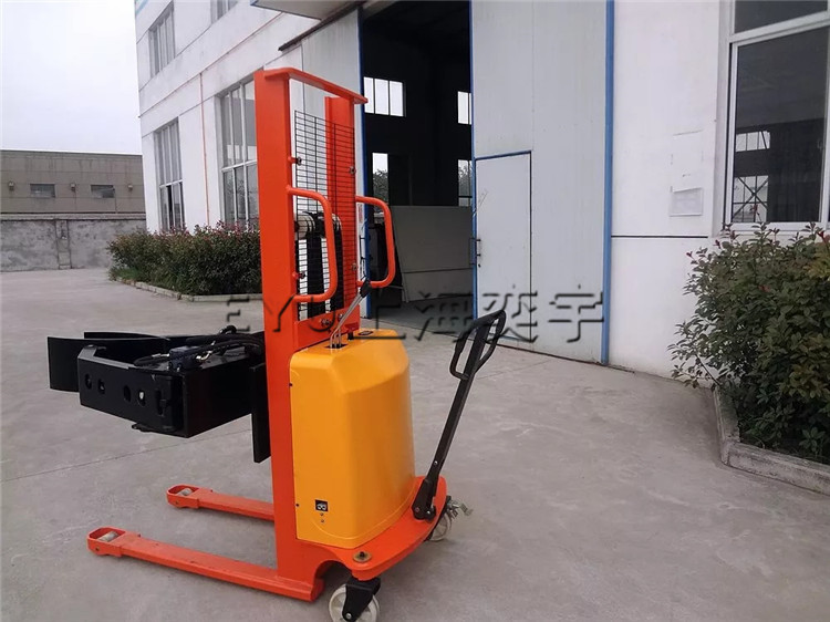 半電動紙卷夾抱翻轉(zhuǎn)堆高車